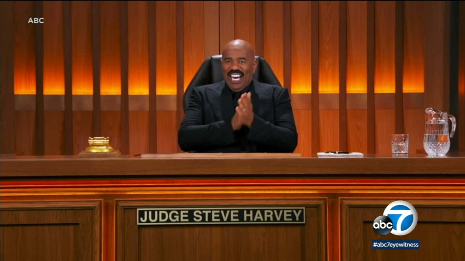 Judge Steve Harvey Rubbing His Hands Together Picture
