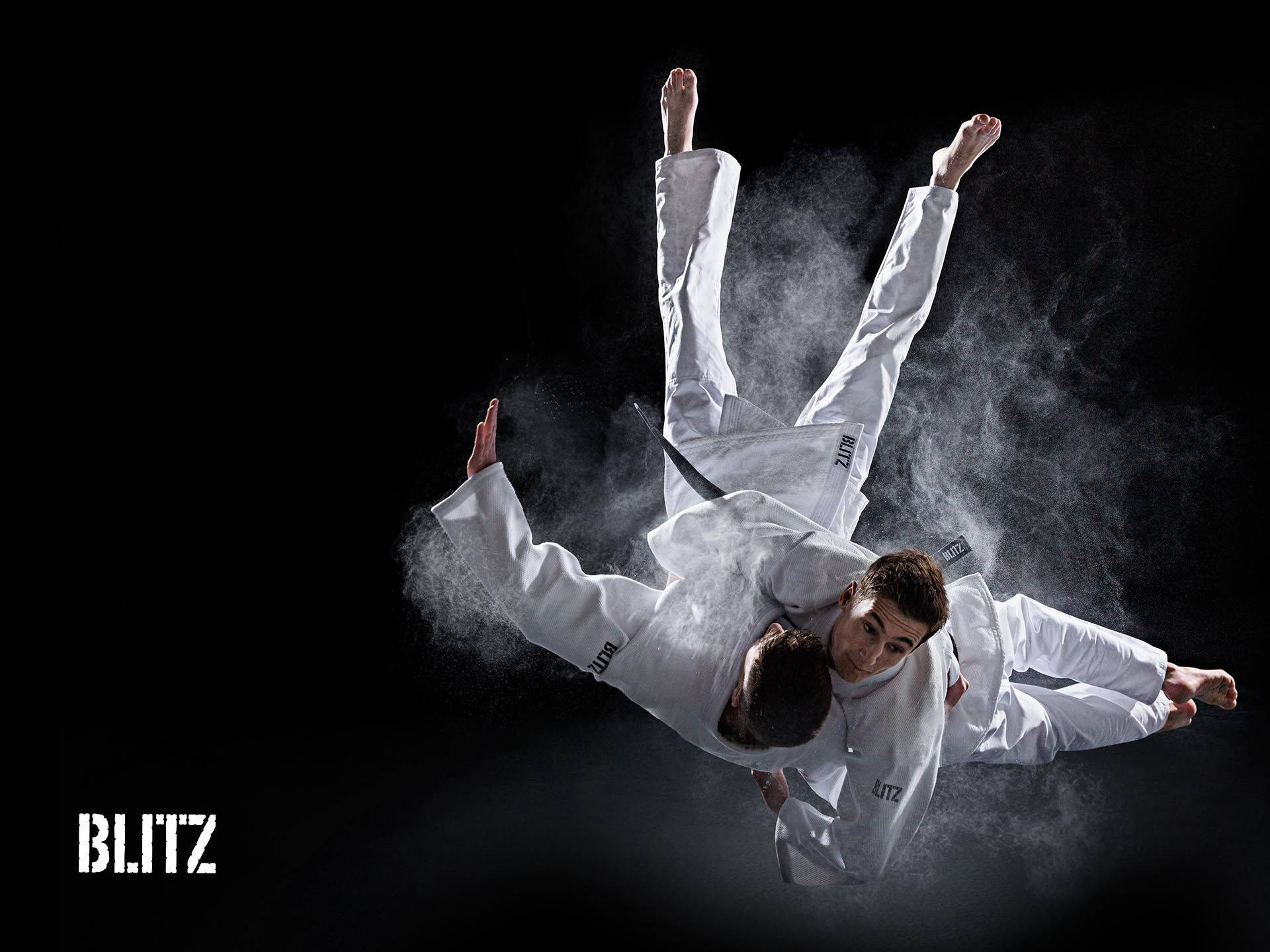 Judosmokey Pictorial: Judo Rökig Bildverk Wallpaper