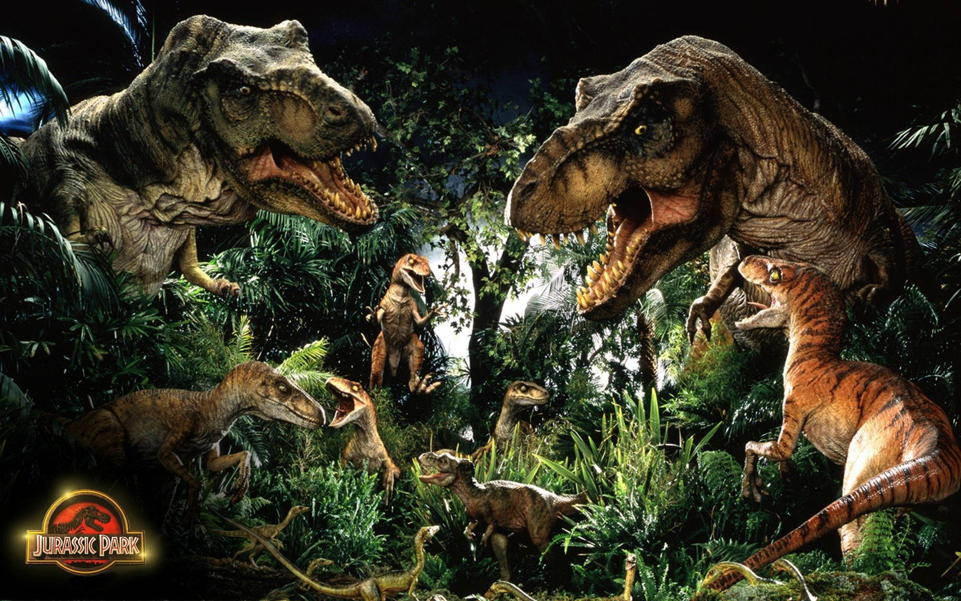 Jurassic Park Wild Dinosaurs Wallpaper
