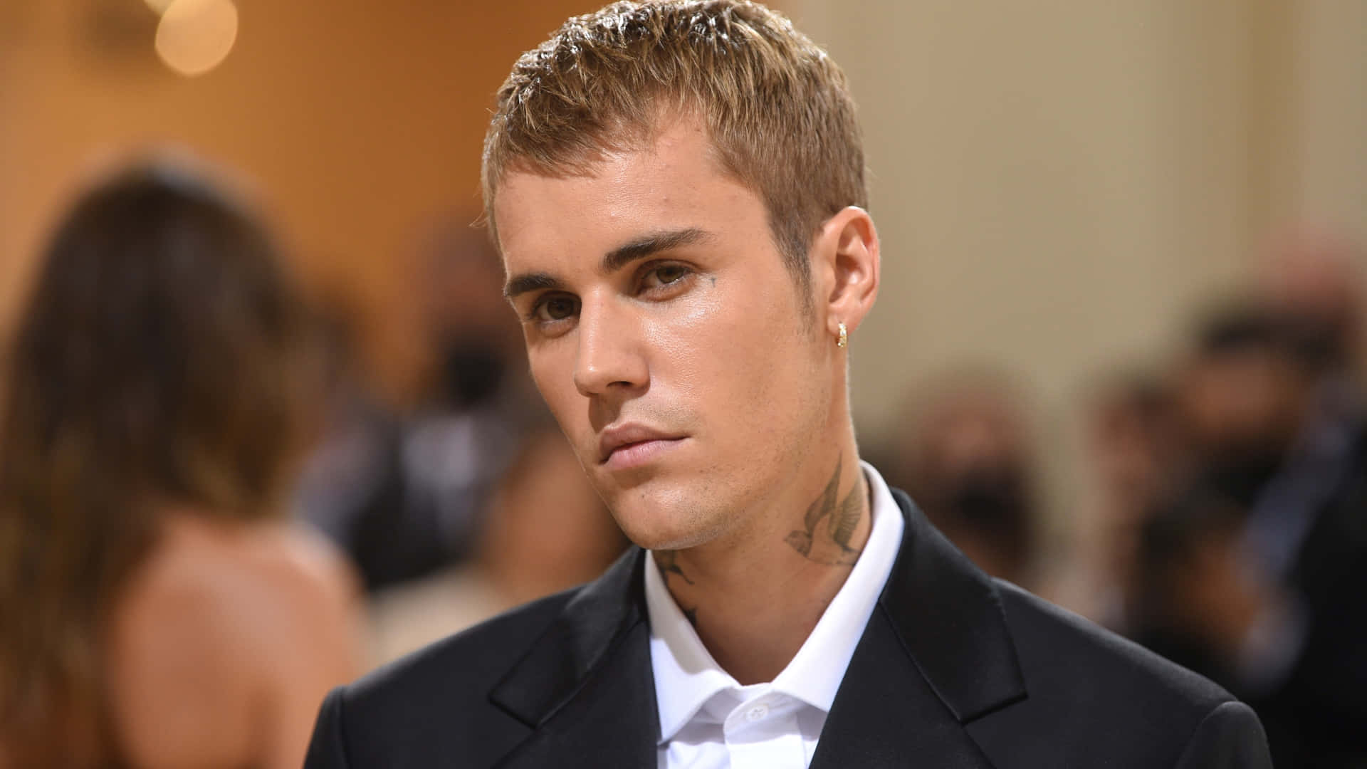 Justin Bieber skinner i 2021 tatoveringskunst tapet. Wallpaper