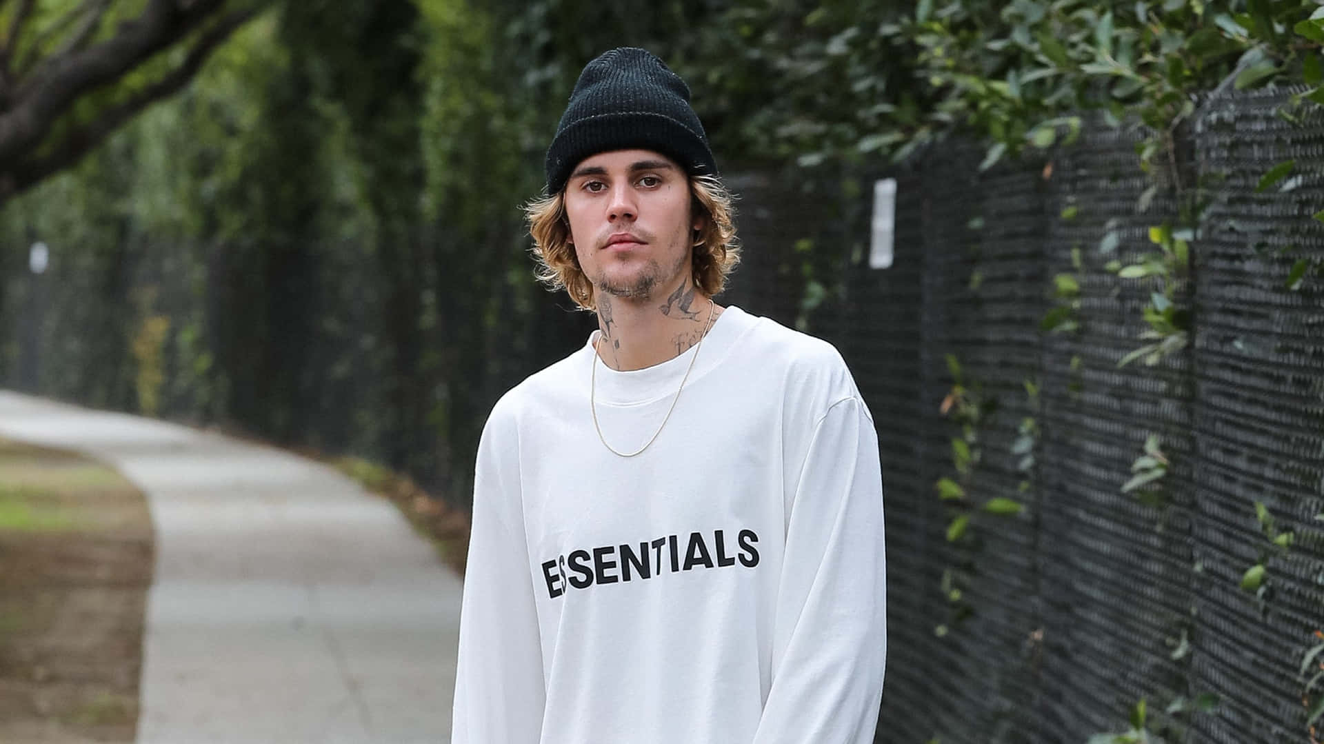 Justin Bieber Essentials Tee Wallpaper