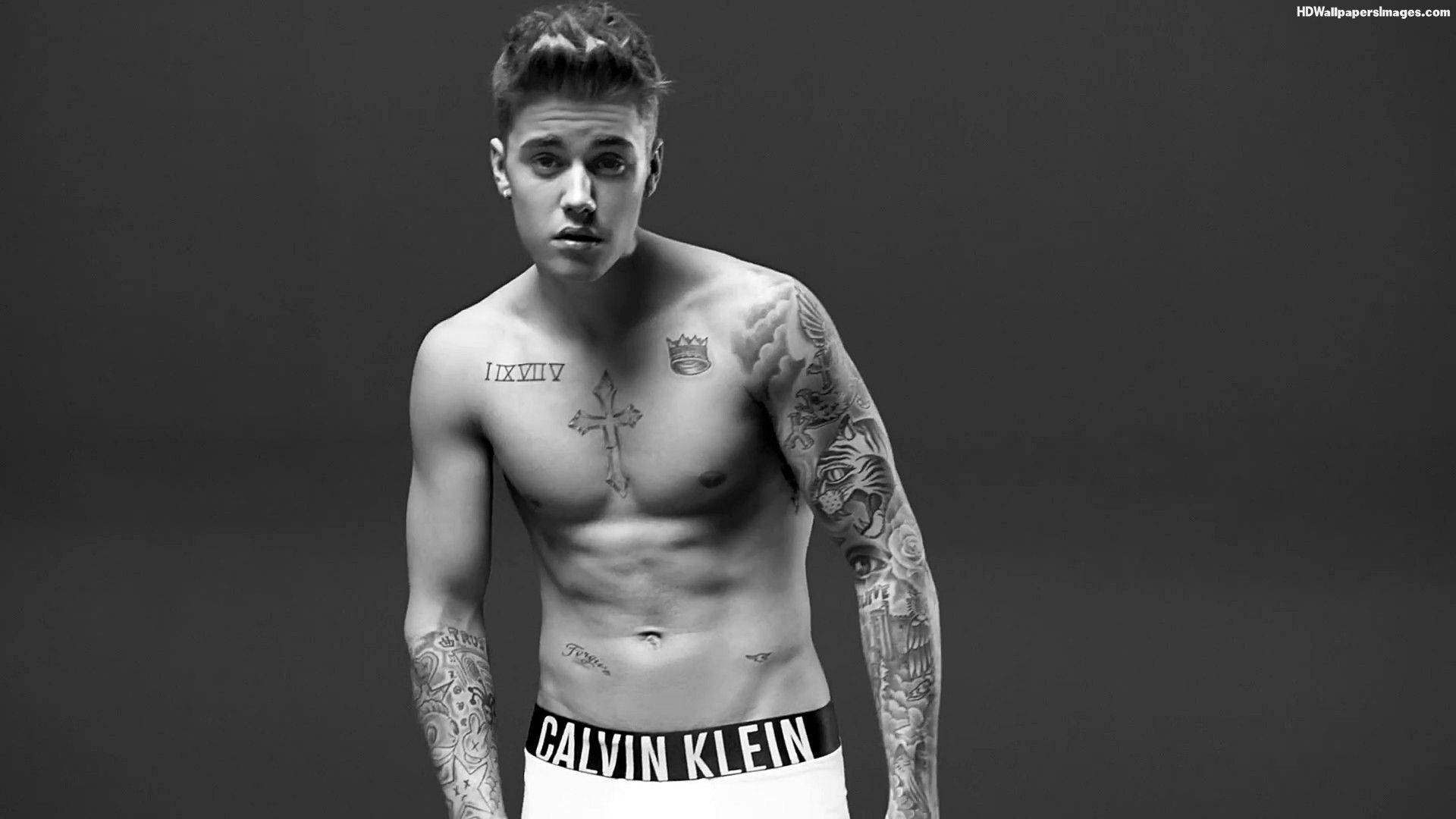 Justin Bieber In Calvin Klein