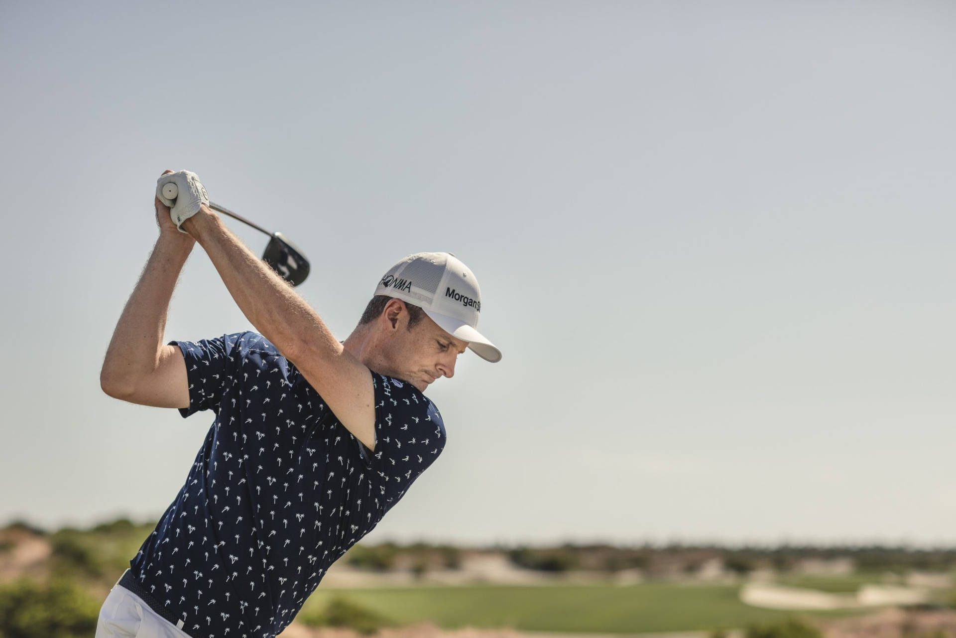 Justin Rose Swinging Golf Club Wallpaper