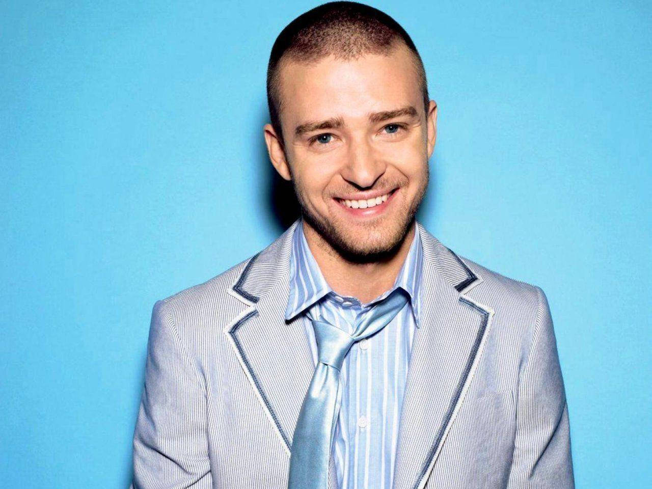 Justin Timberlake Charmerende Portræt Wallpaper