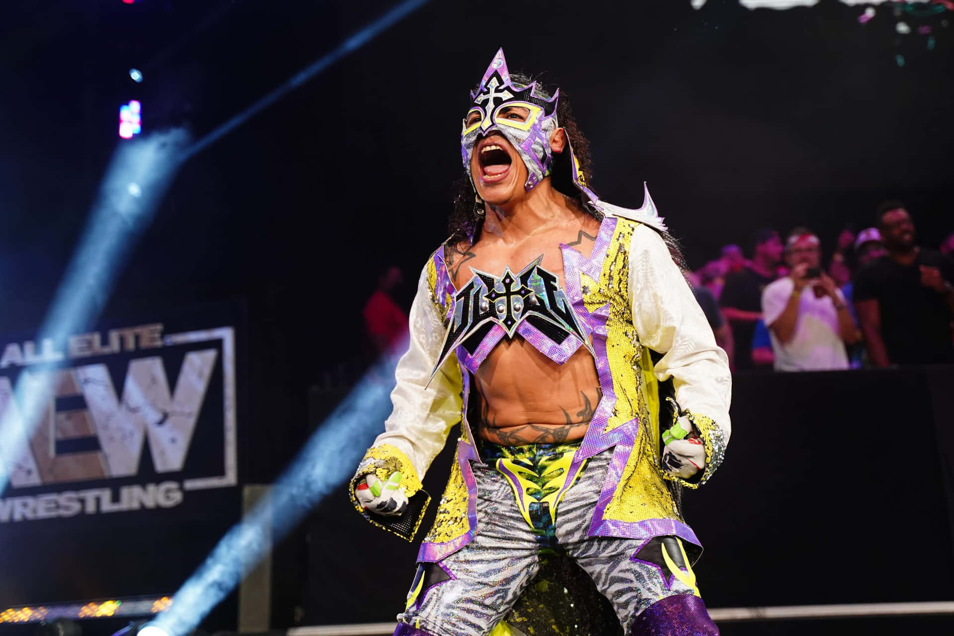 Download Juventud Guerrera Wearing Luchador Outfit At AEW Wallpaper |  