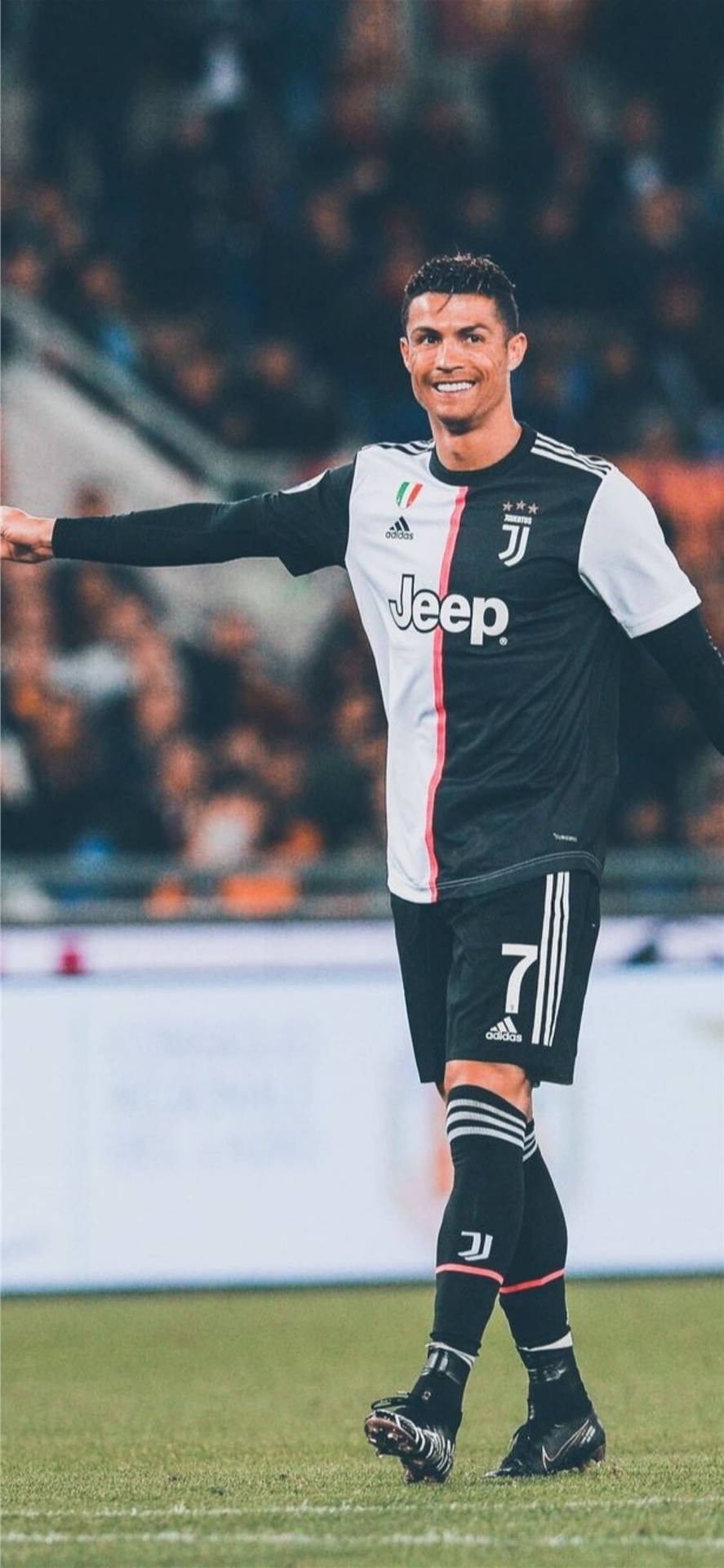 Download Juventus CR7 Cristiano Ronaldo iPhone Wallpaper | Wallpapers.com