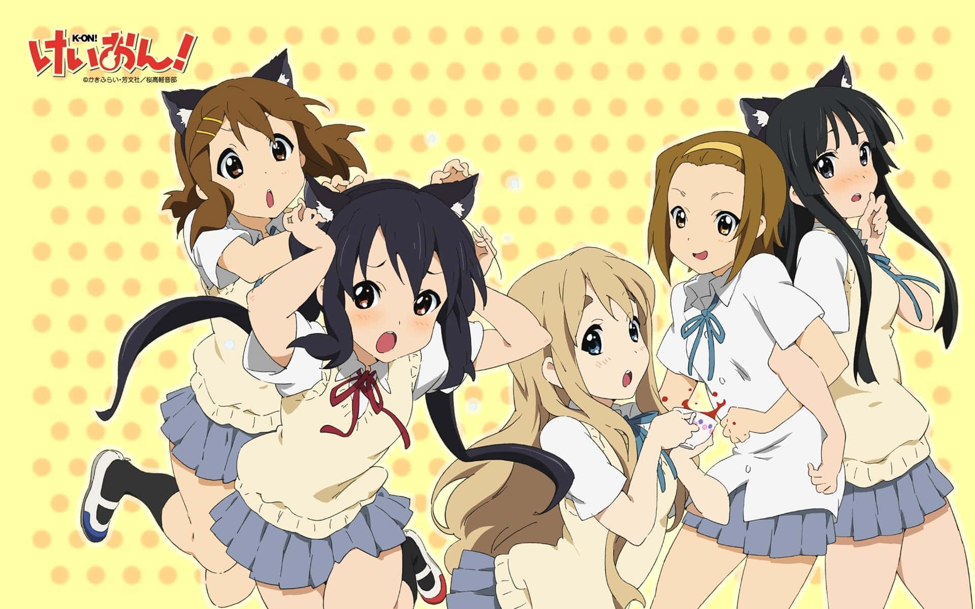 Einegruppe Von Anime-mädchen In Uniformen