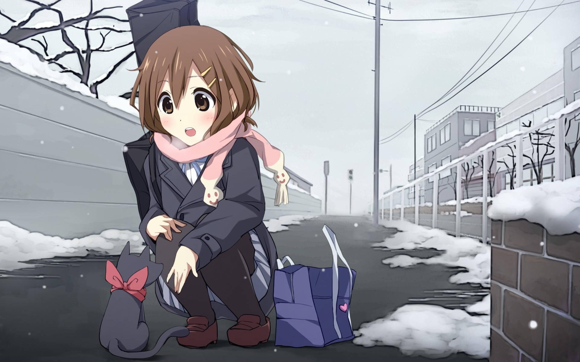 K-on Yui Saw A Cat In Road