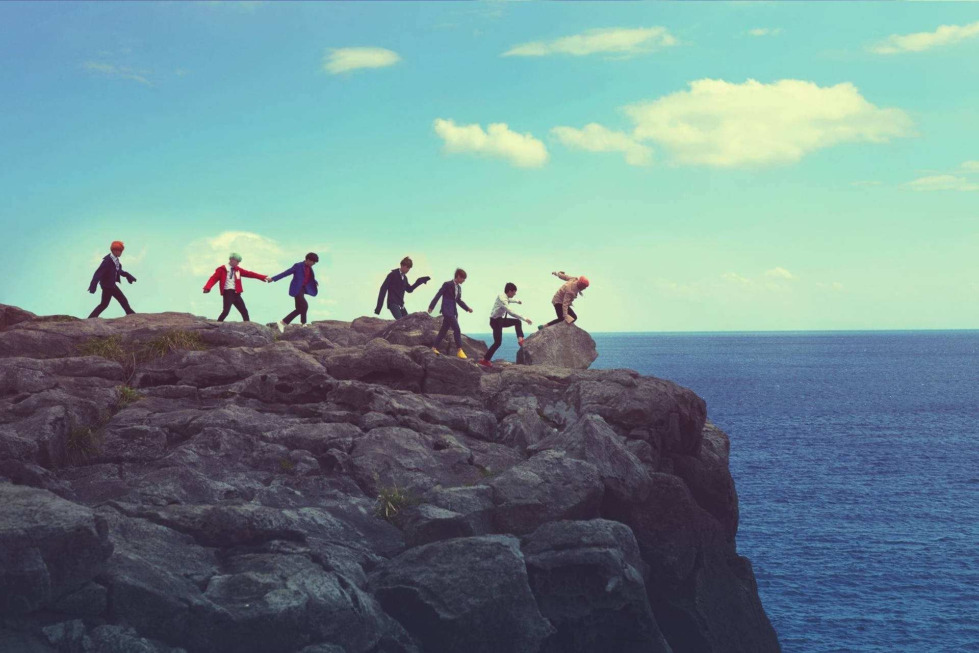 K-pop gruppen BTS Bon Voyage assorteret tapet Wallpaper