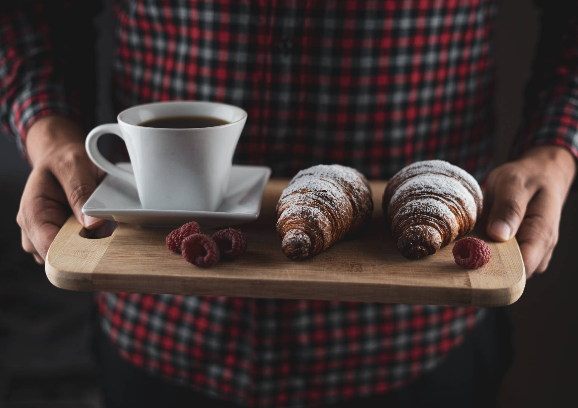 Kaffe Og Croissant Bagværk Wallpaper