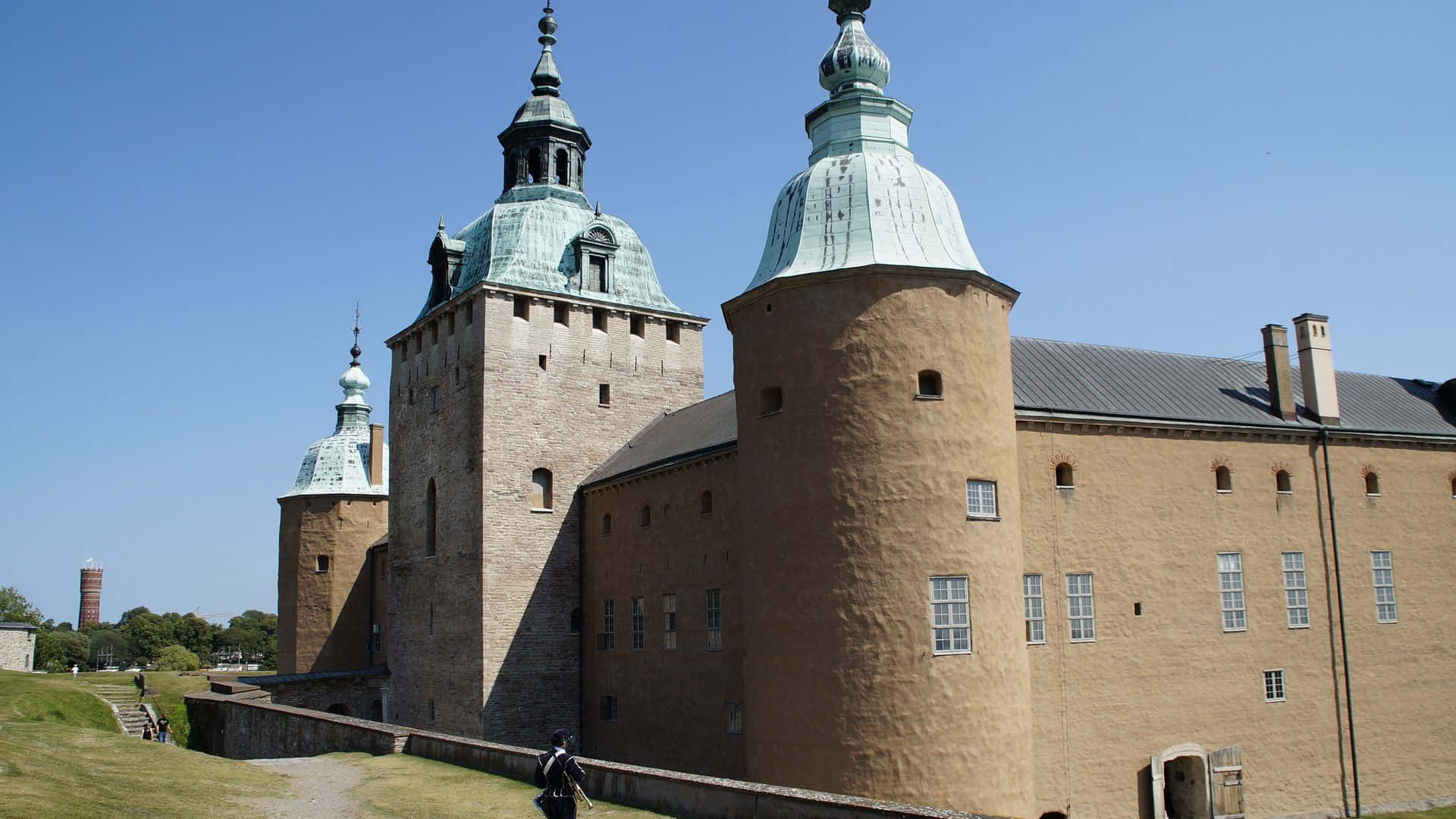 Château De Kalmar, Suède, Par Une Journée Ensoleillée Fond d'écran