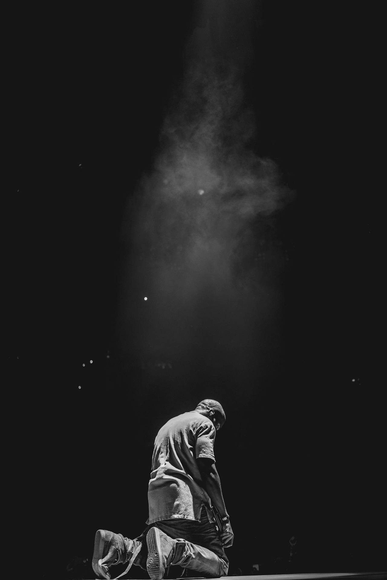 Kanye West Greyscale Concert Photo Background