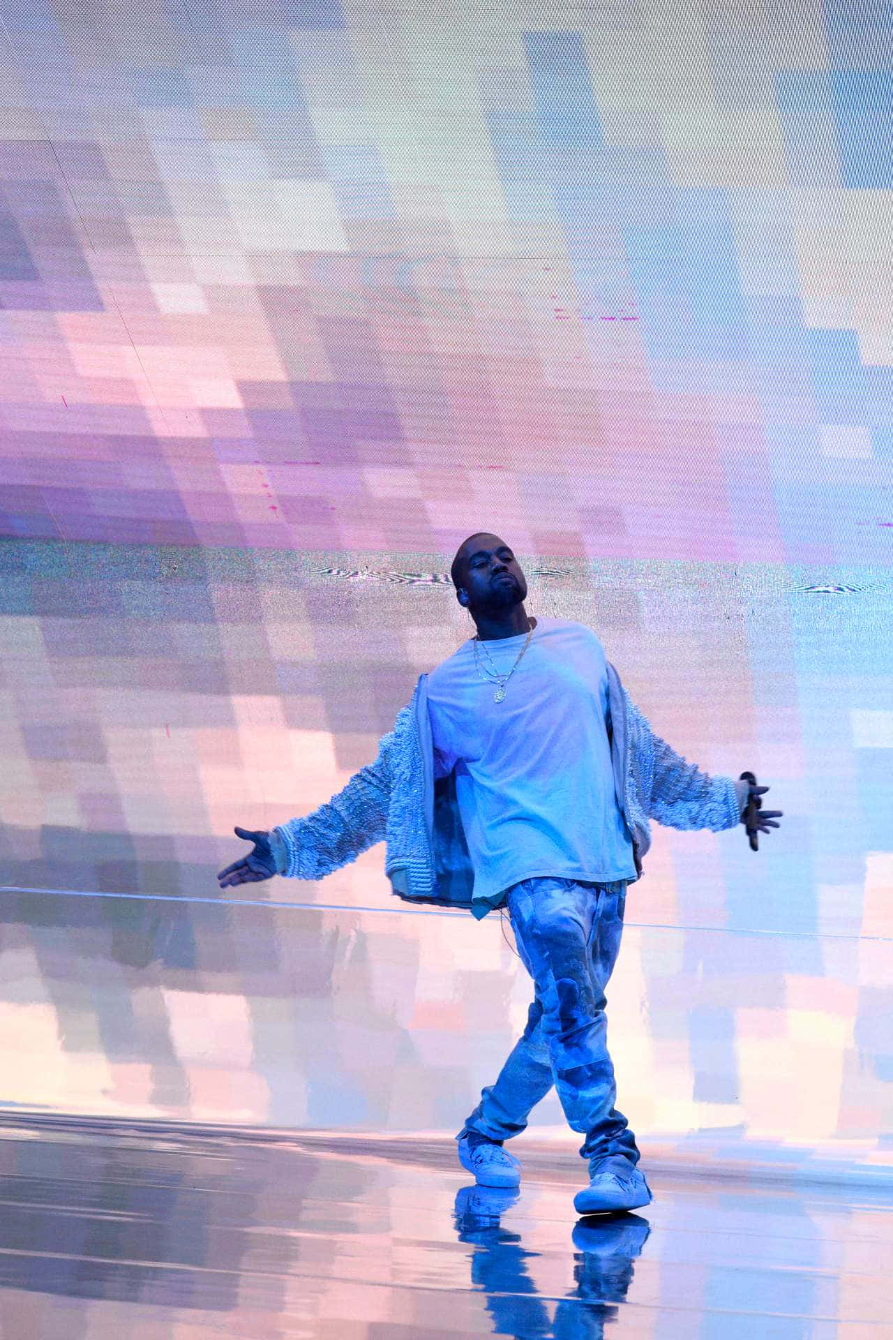Kanye West On Stage: Portrait Of A Music Icon