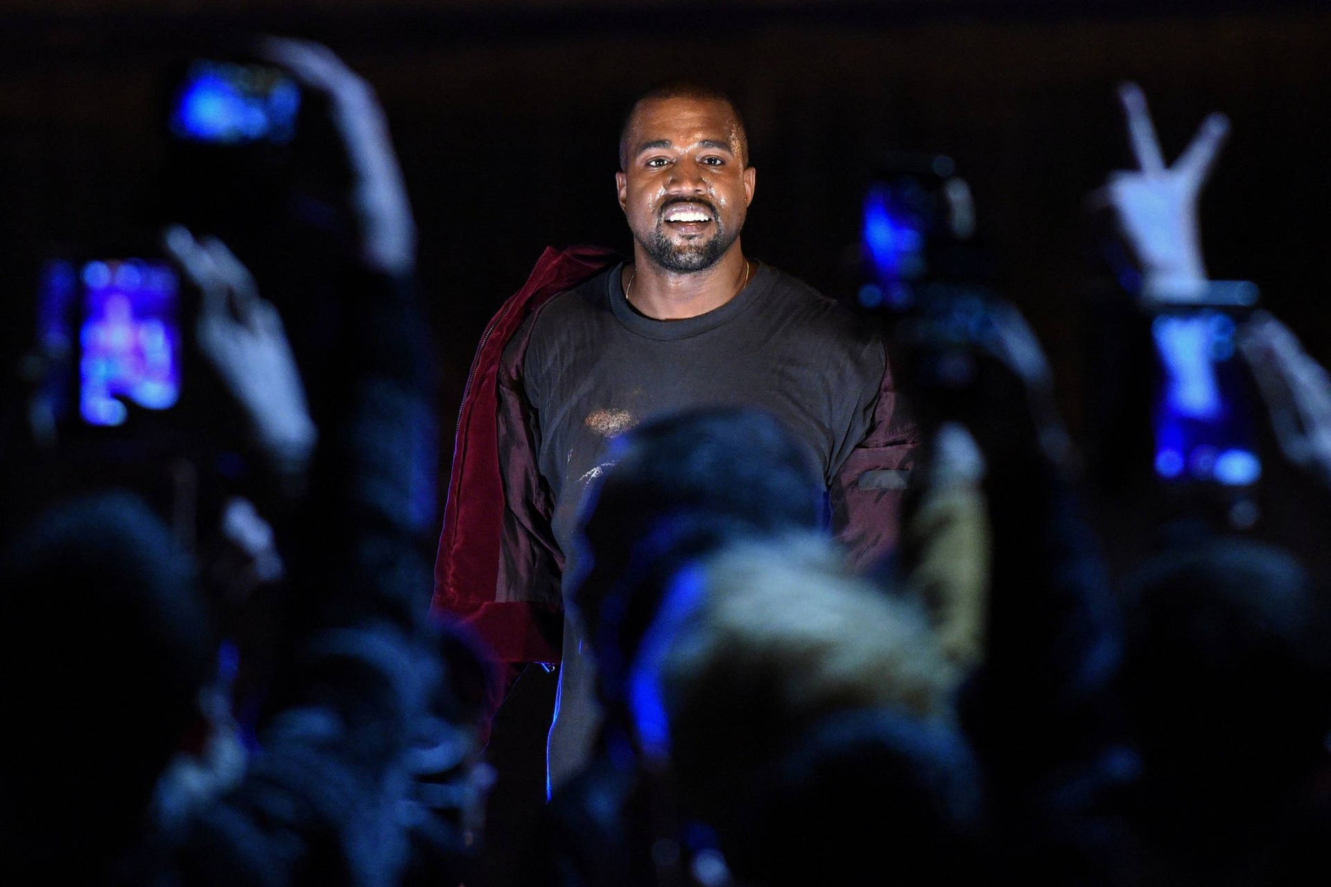 Kanye West Saint Pablo Smile For Cameras Wallpaper