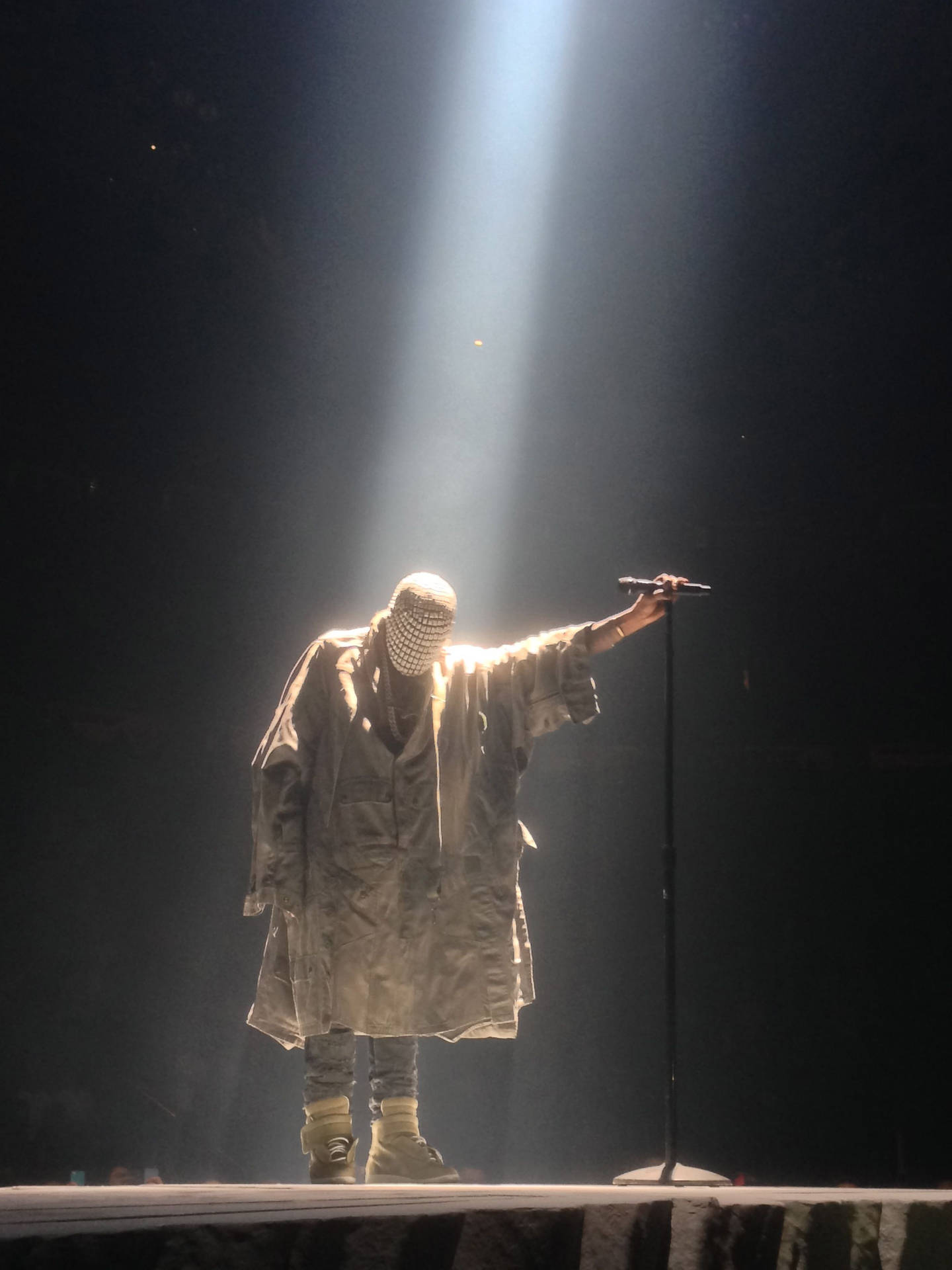 Kanye West Ye With The Sun In The Background Wallpaper