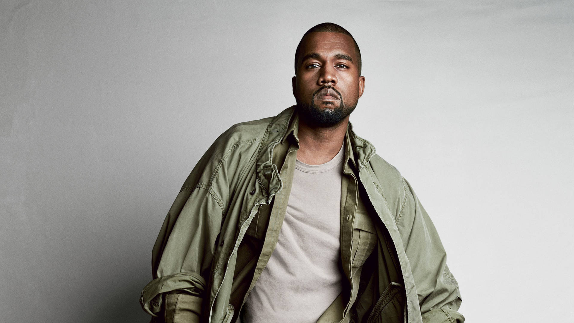 Kanyewest Steht Stolz Da Und Veröffentlicht Sein Neues Album 