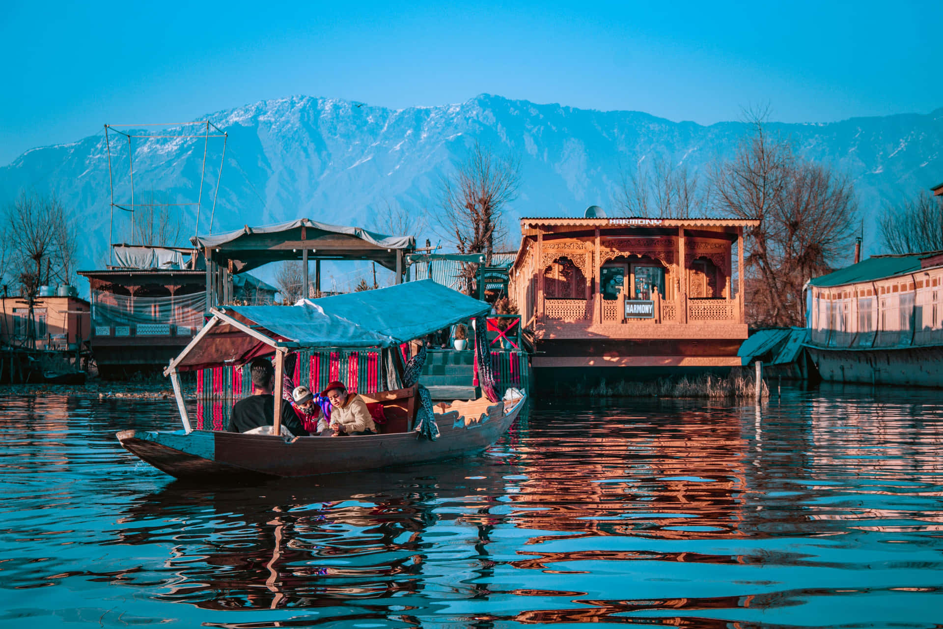 Download Kashmir Dal Lake Shikara Ride Wallpaper | Wallpapers.com