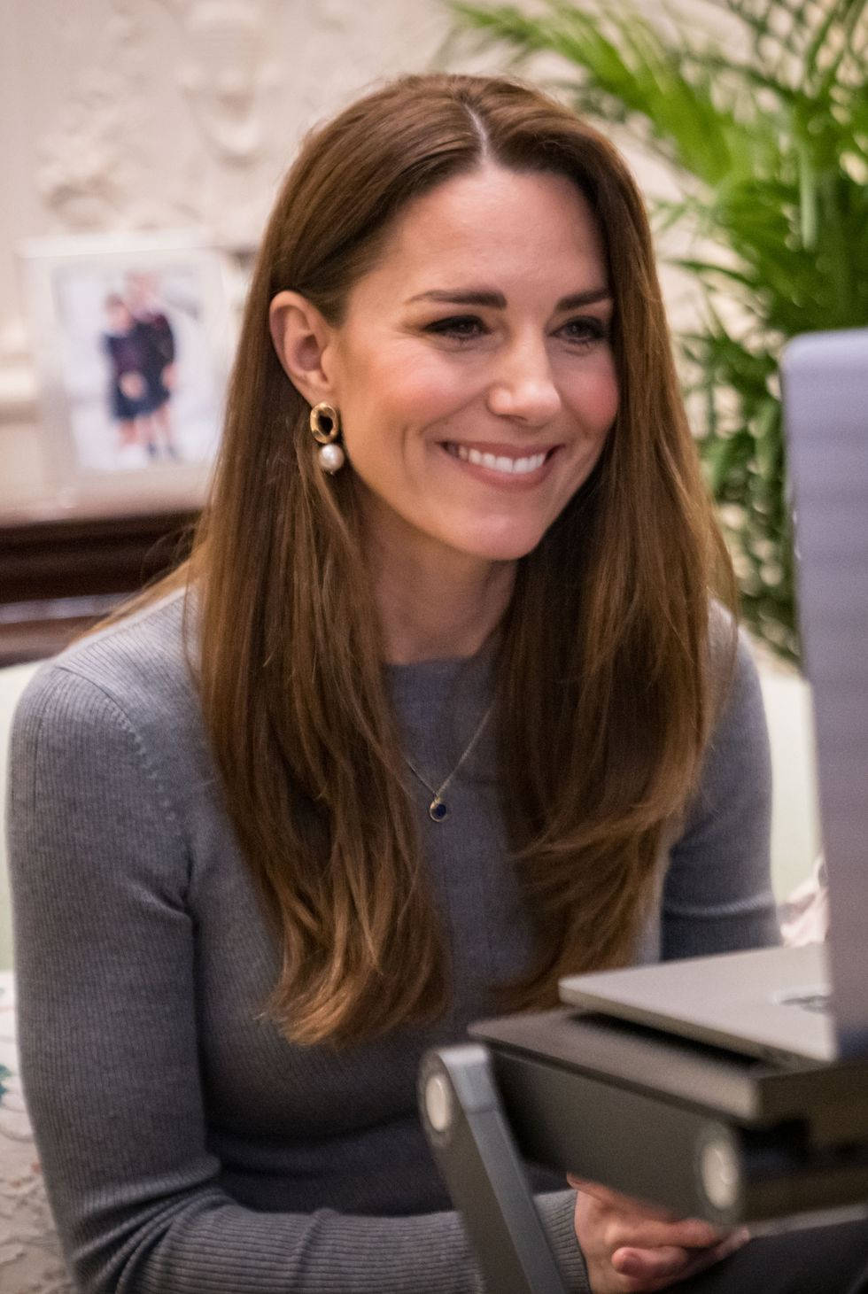Kate Middleton In Gray Sweater