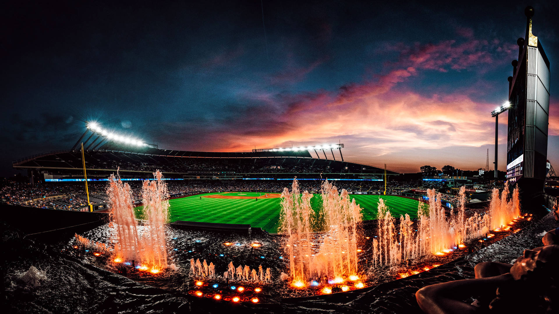 Download Enjoy the Water Show in Kauffman Stadium in Kansas City