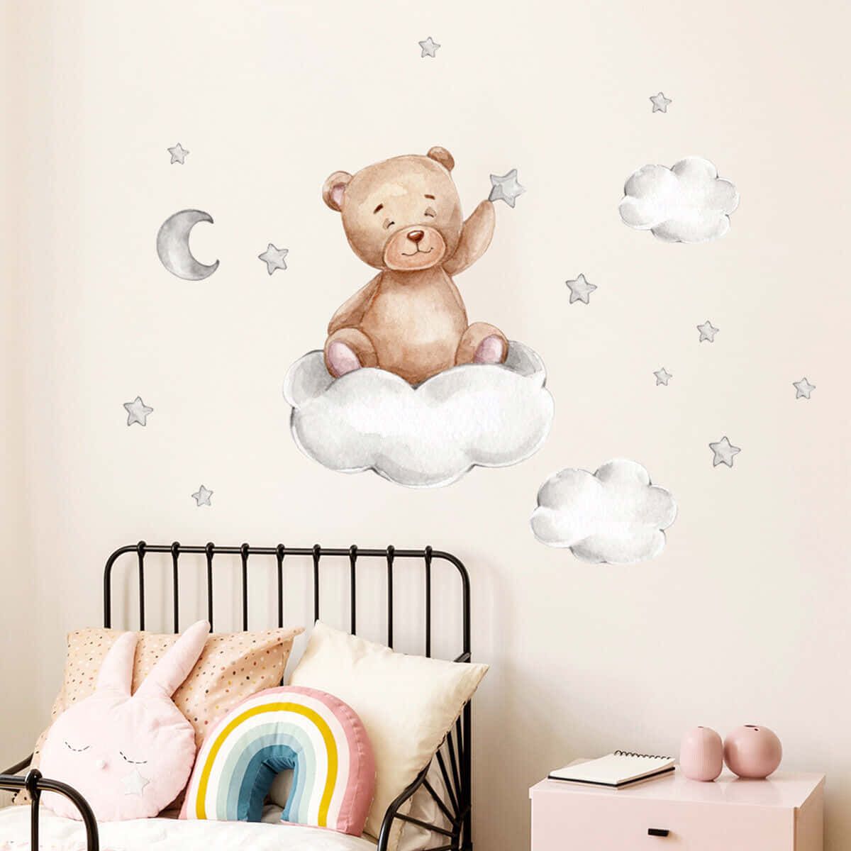 Adorable Kawaii Theme Room with Pastel Colors and Cute Decor Wallpaper