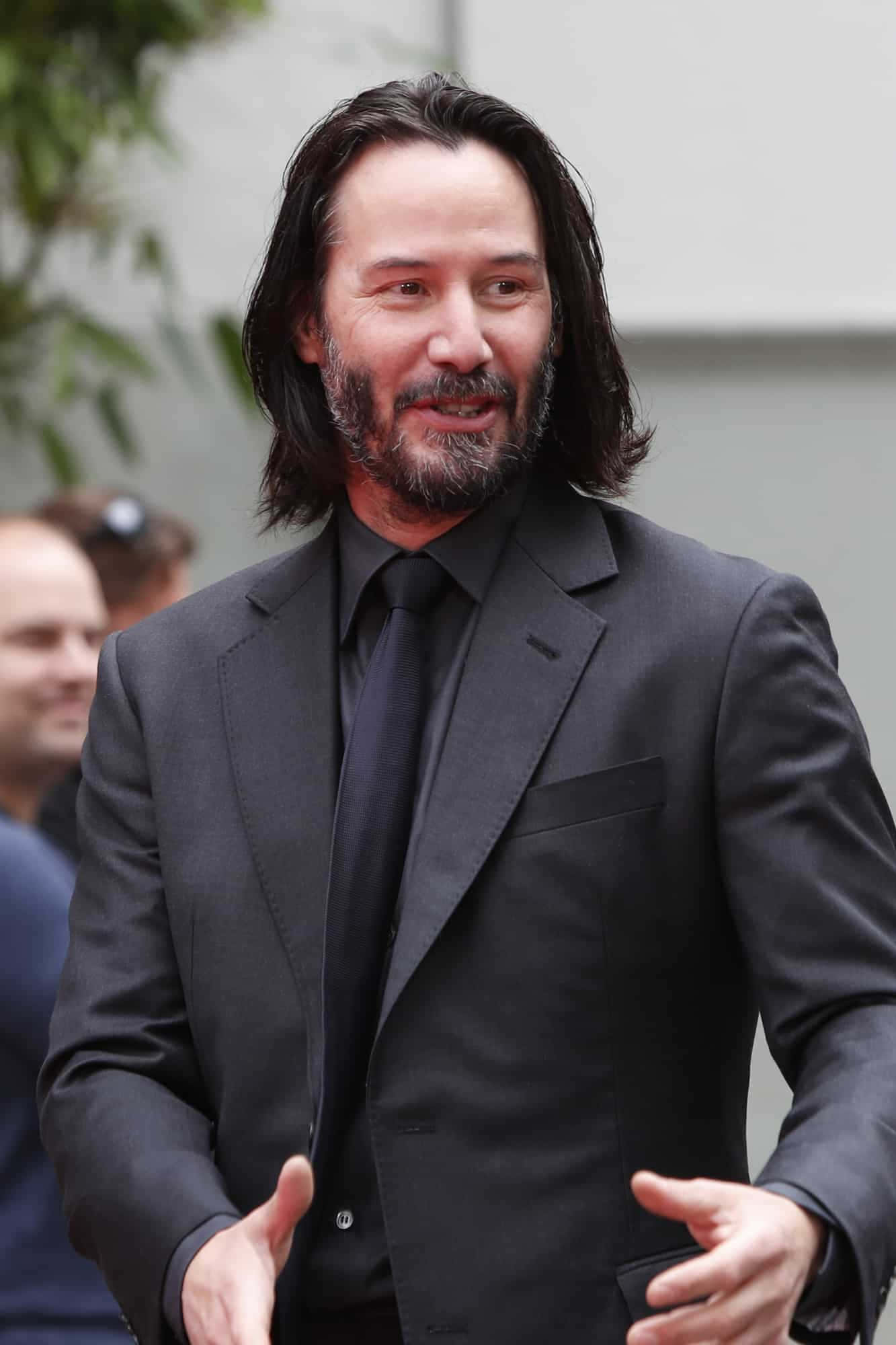 Keanu Reeves 1333 X 2000 Picture