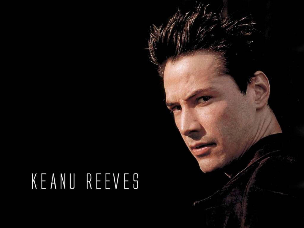 Keanu Reeves Looking Closely Wallpaper
