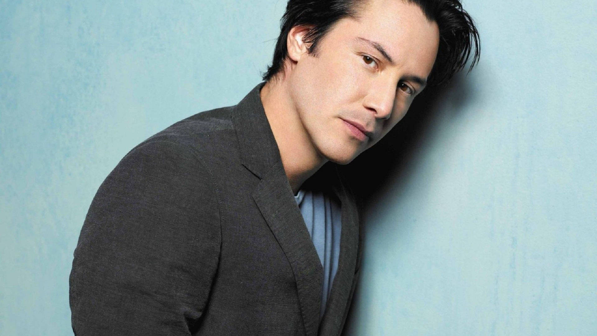 Keanu Reeves Younger Age Wallpaper
