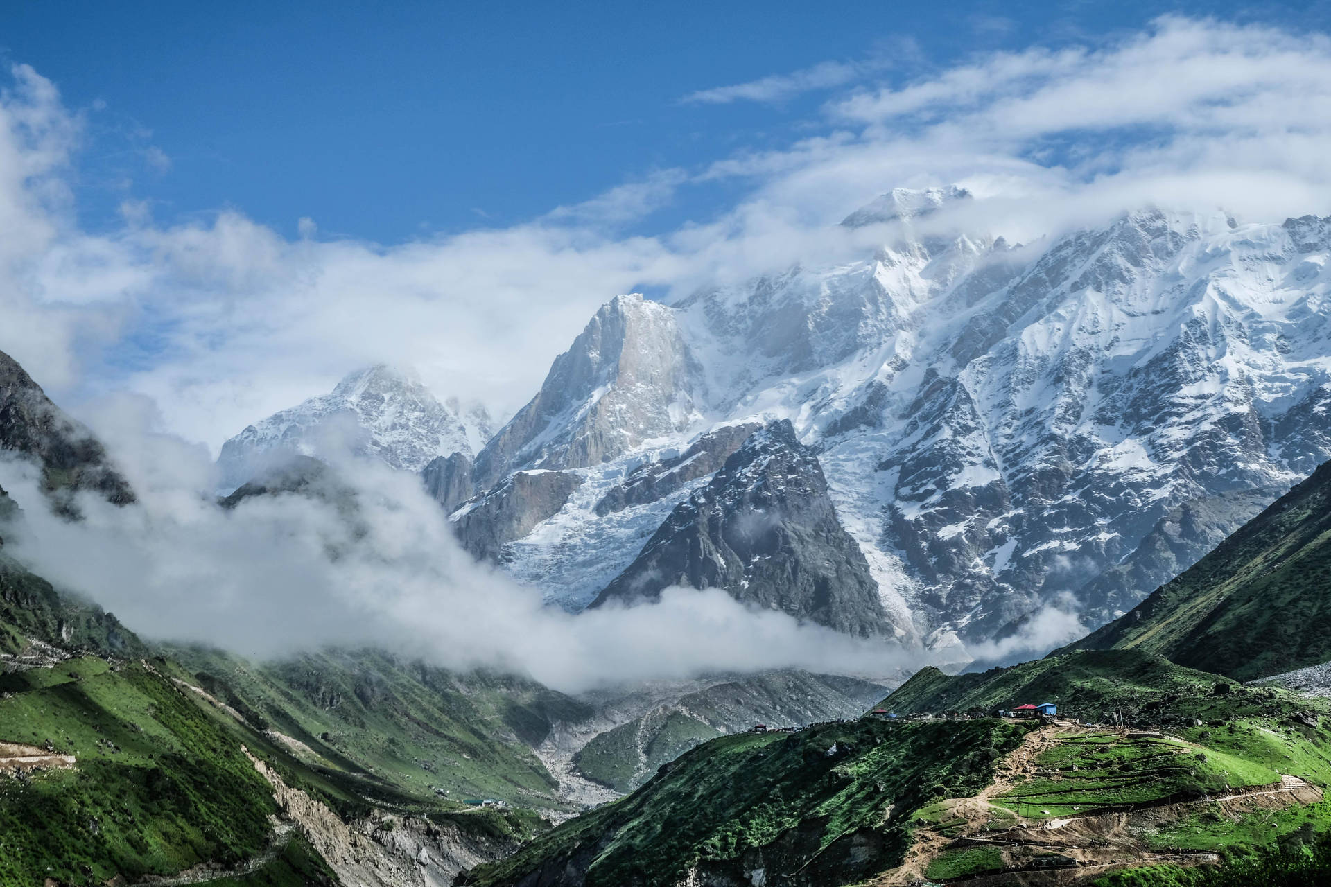 Kedarnath Snow-Capped Mountain 4K Wallpaper