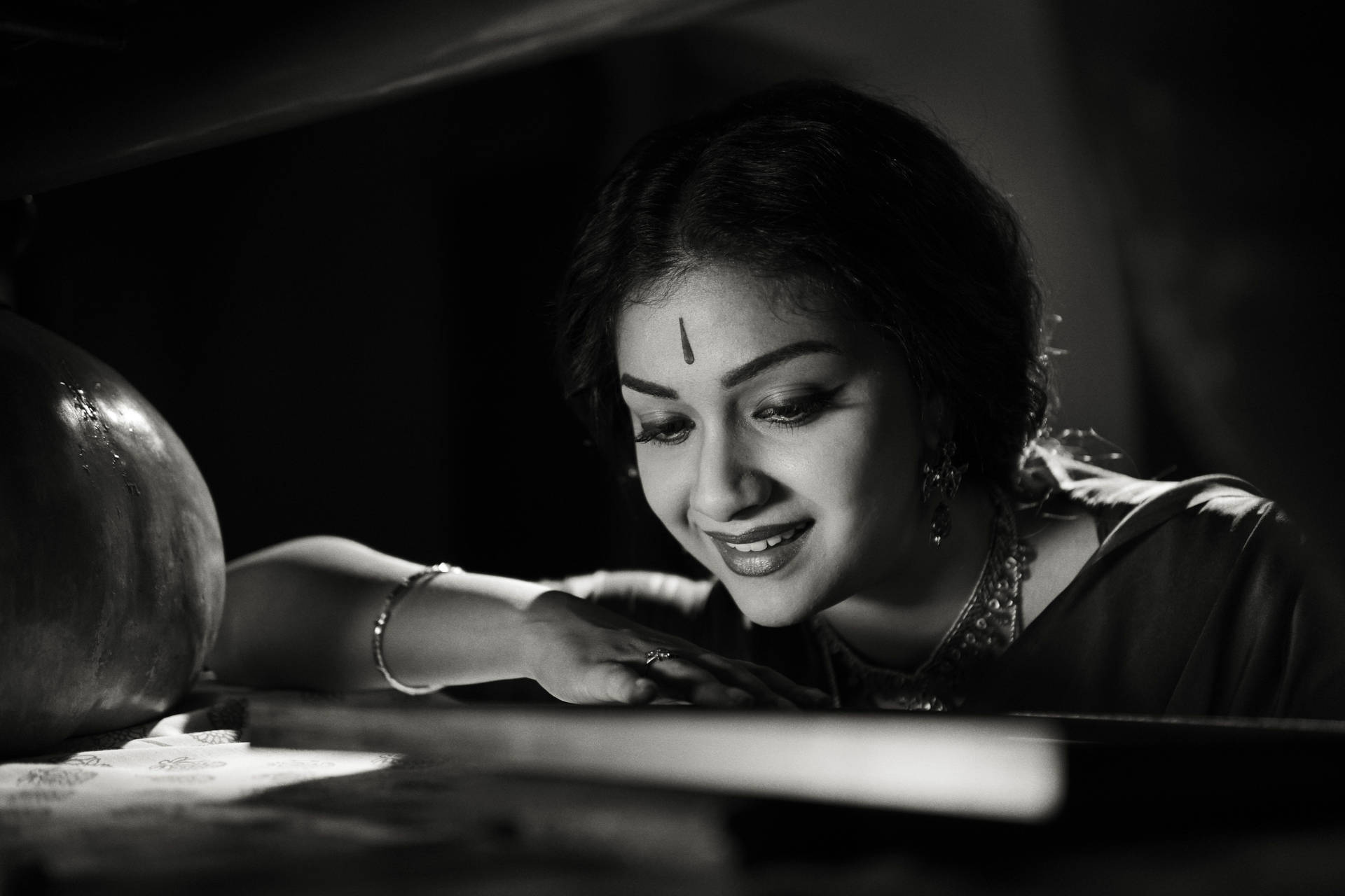1920px x 1280px - Download Keerthi Suresh Black And White HD Wallpaper | Wallpapers.com