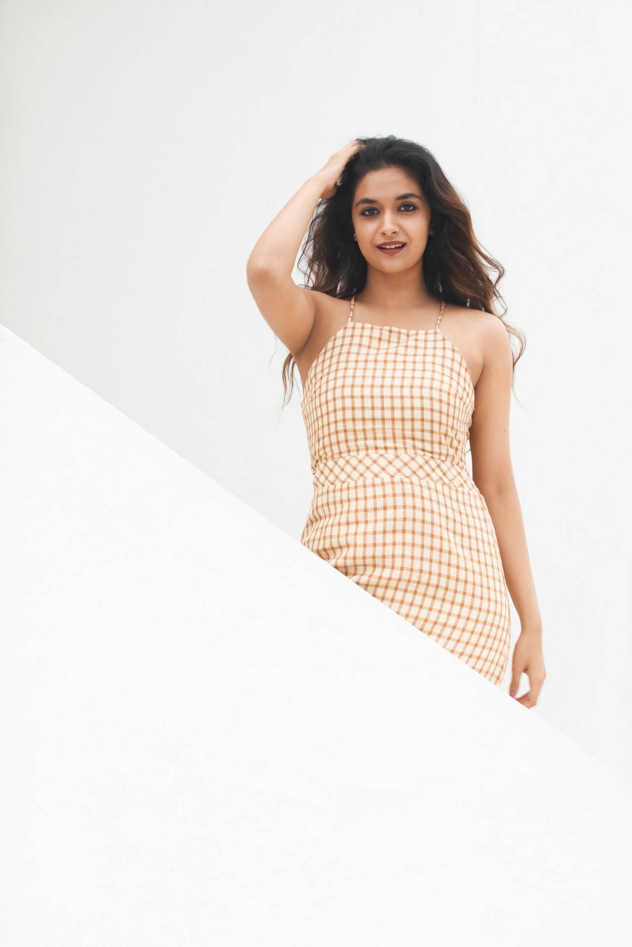 Keerthi Suresh Checkered Dress Wallpaper