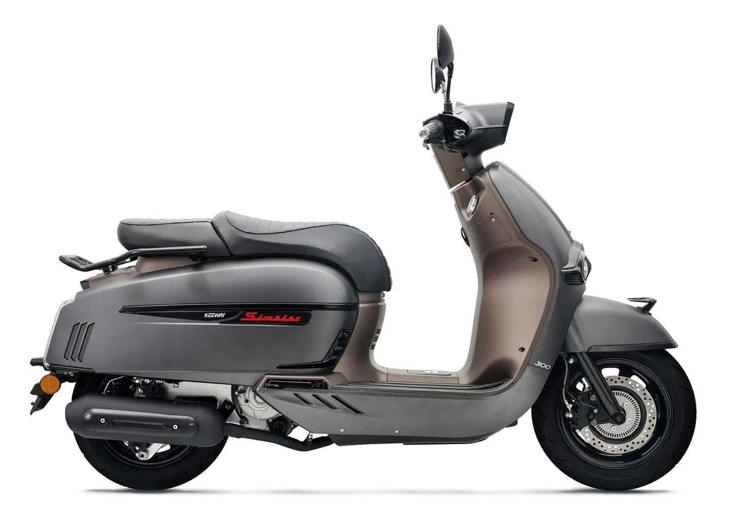 Vue Latérale Du Scooter Keeway Silverblade Fond d'écran