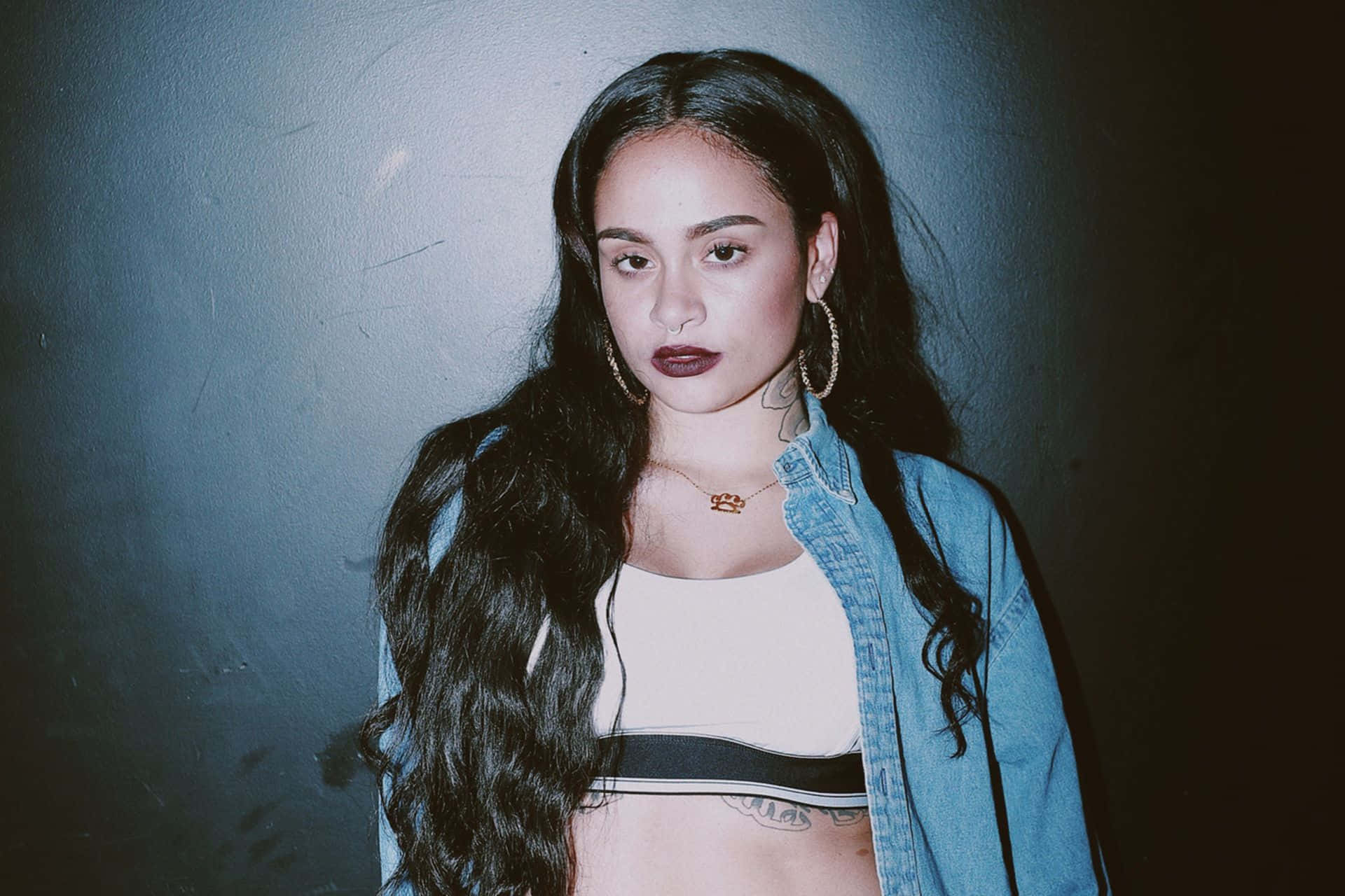Singer and songwriter Kehlani | Follow Your Passion Wallpaper