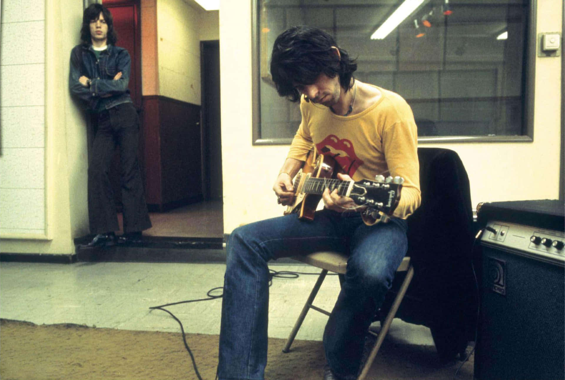 Keith Richards Guitar Session Vintage Wallpaper