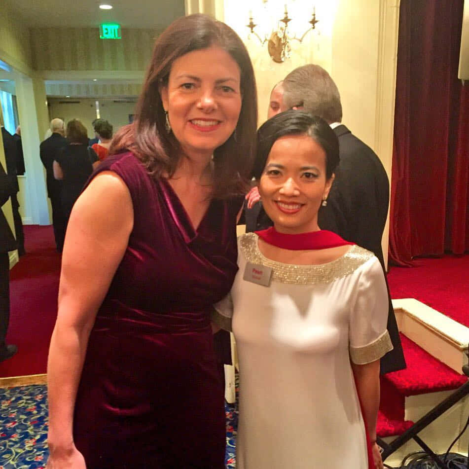 Kelly Ayotte With A Lady Wallpaper