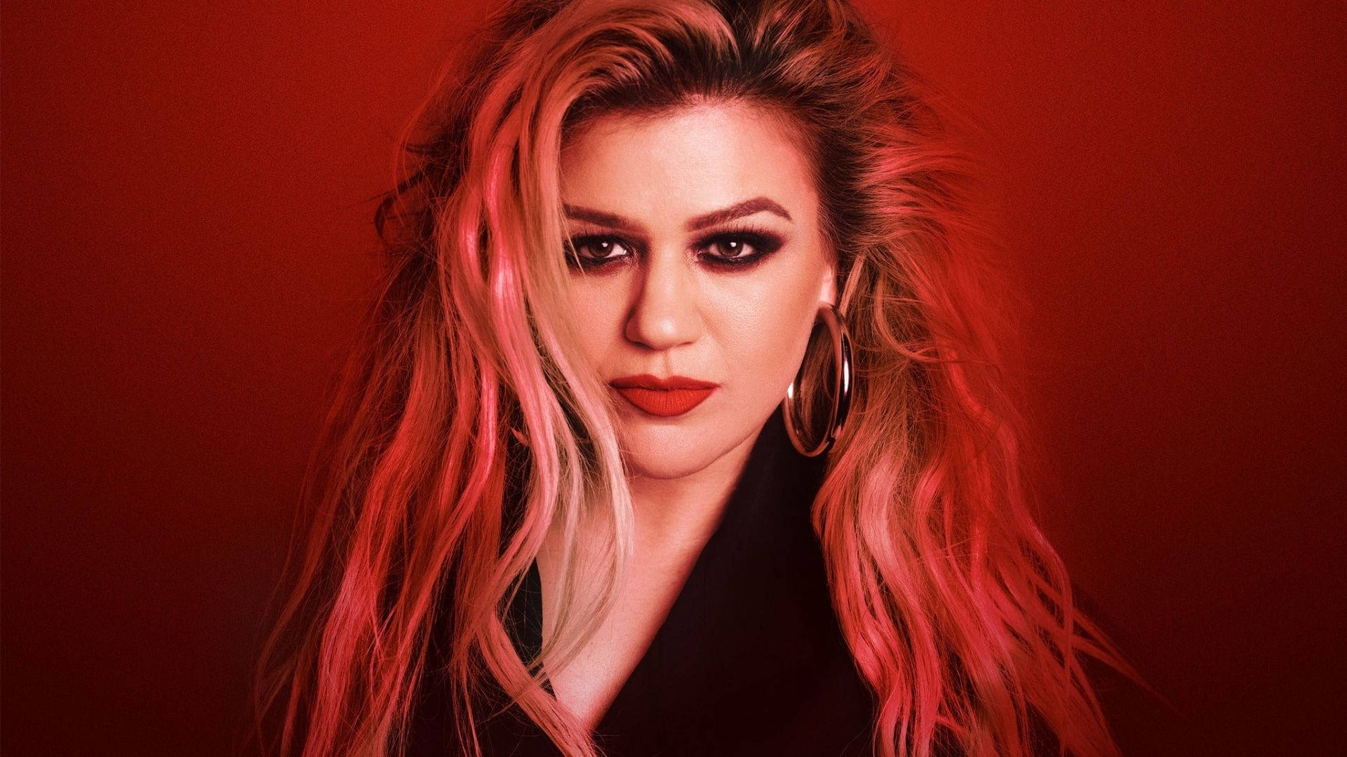 Kelly Clarkson In Hot Red Background