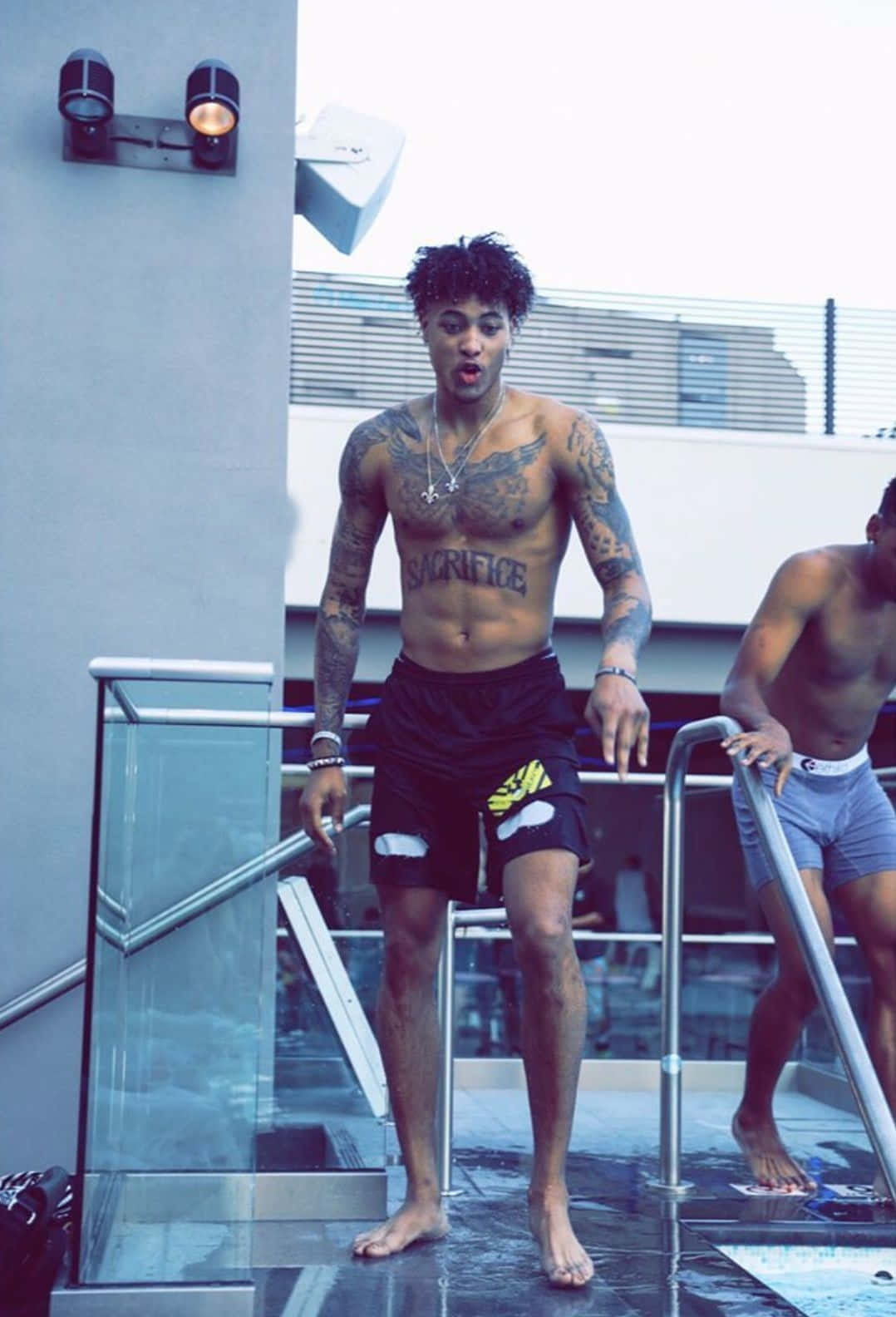 Topless Kelly Oubre Jr Wallpaper