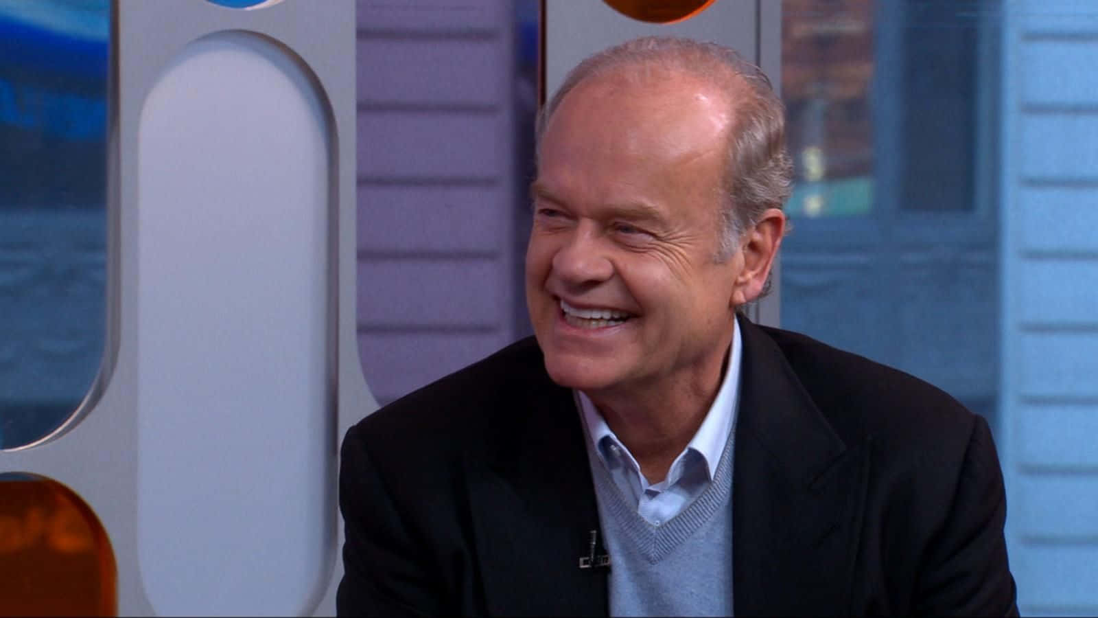 Actor Kelsey Grammar Feels Right At Home In His Element Wallpaper