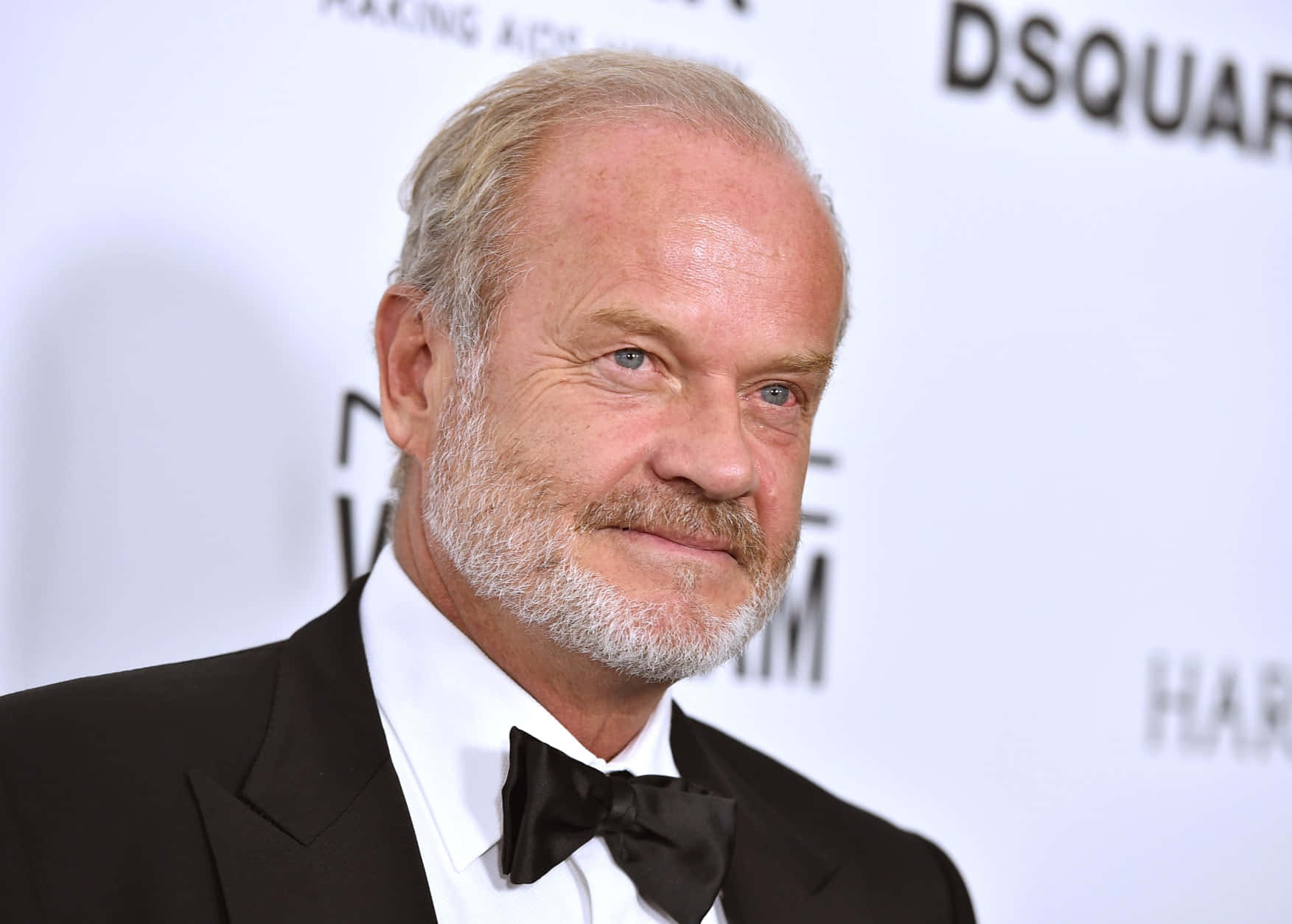 Kelsey Grammer - Award-Winning Actor of Stage and Screen Wallpaper