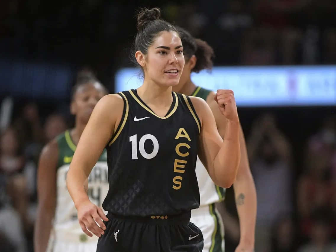 Kelsey Plum Aces Game Moment Wallpaper