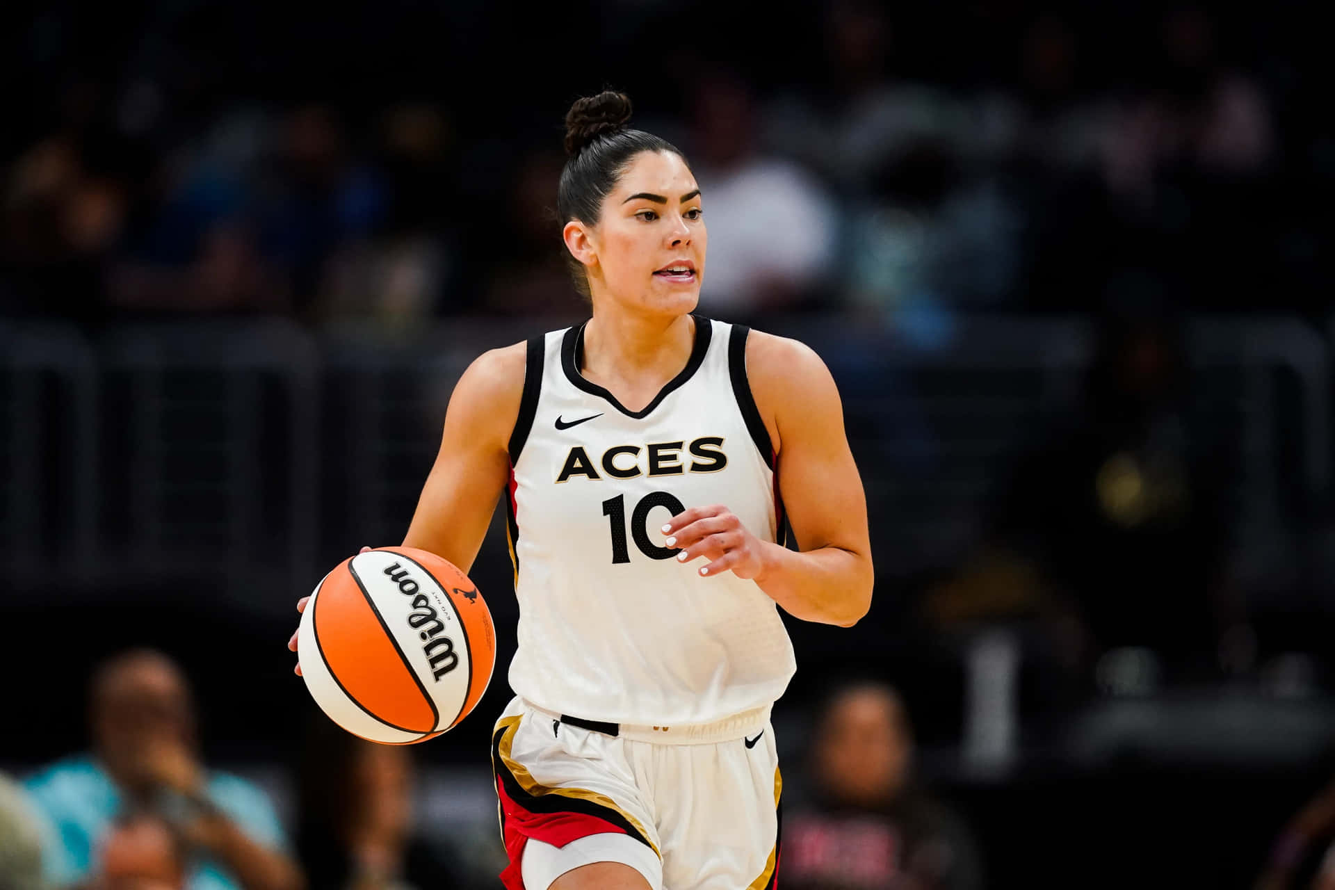 Kelsey Plum Action Shot Aces Uniform Wallpaper