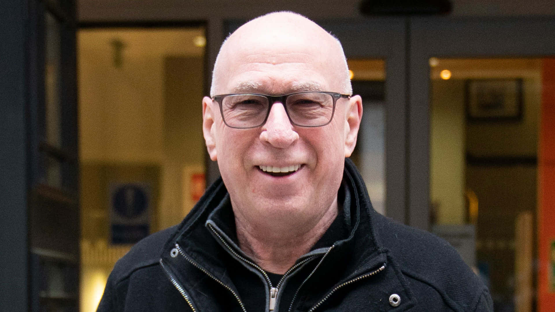 Ken Bruce Wallpaper