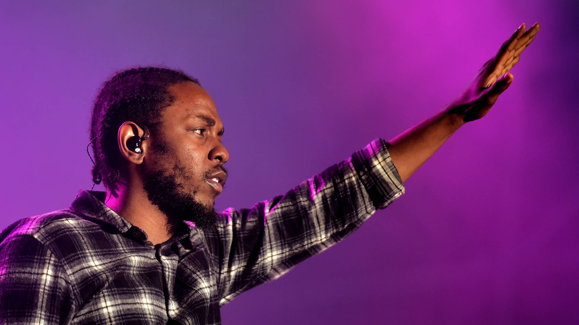 Kendrick Lamar Waving Hand Background