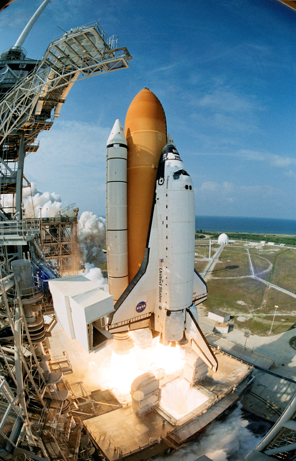 Kennedy Space Center Sts-111 Shuttle Launch Wallpaper