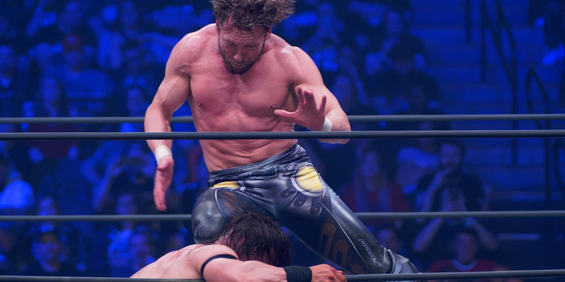 Kenny Omega V Trigger In Aew All Out Wallpaper