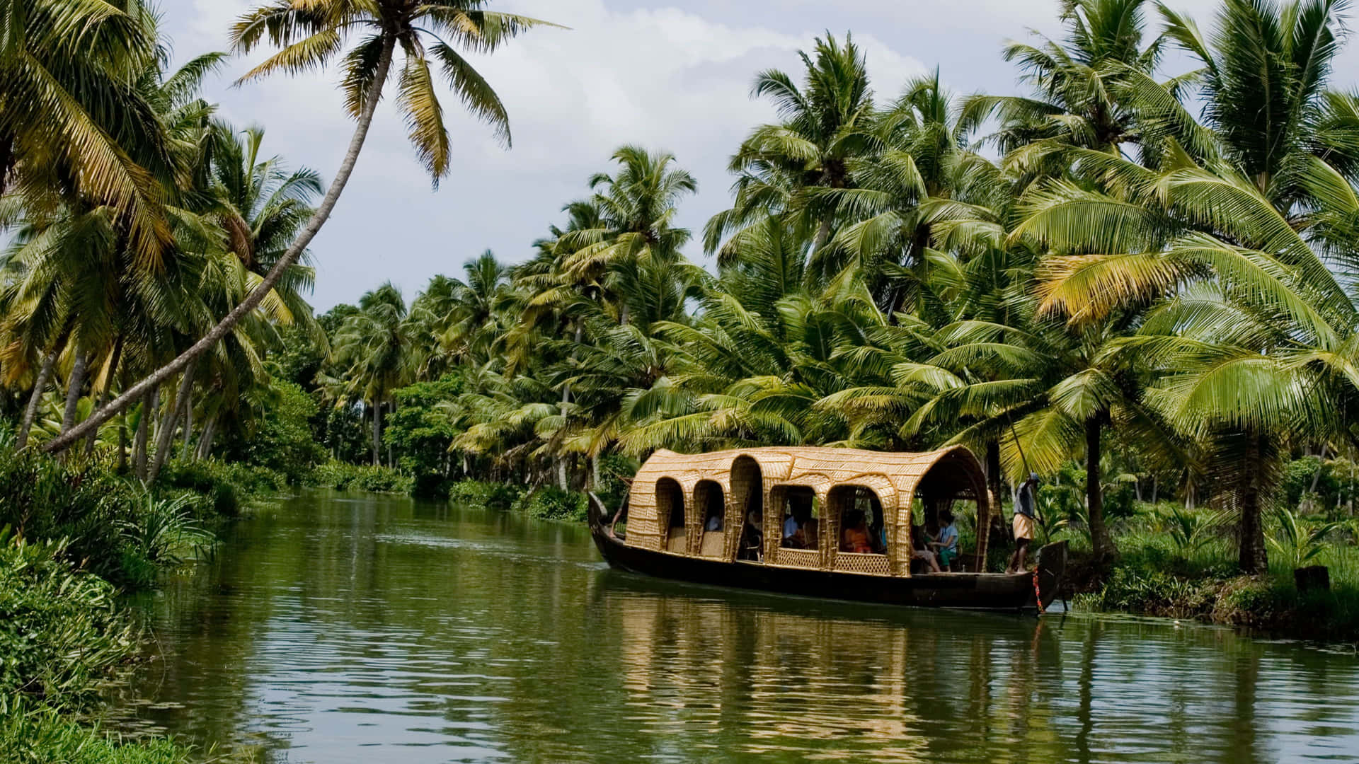 Njutav Den Lugna Skönheten I Kerala