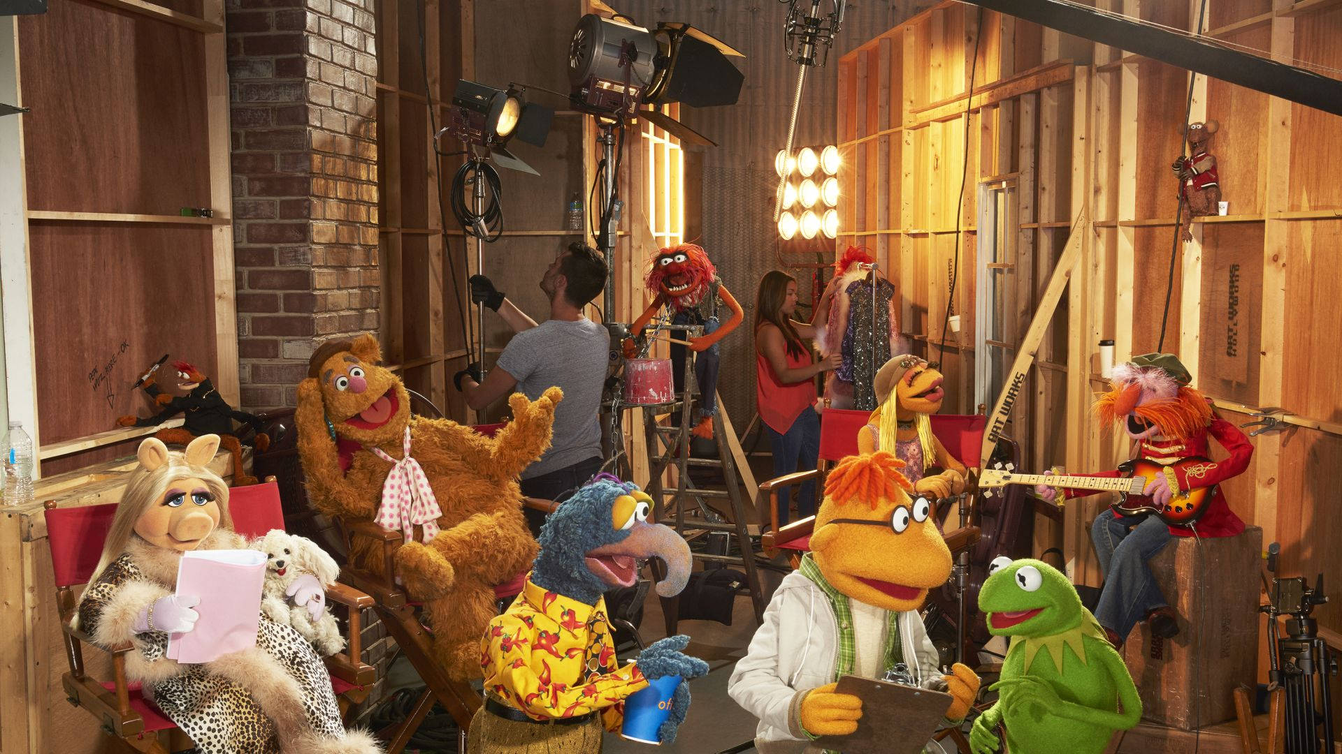Kermit the Frog with The Muppets Backstage Wallpaper