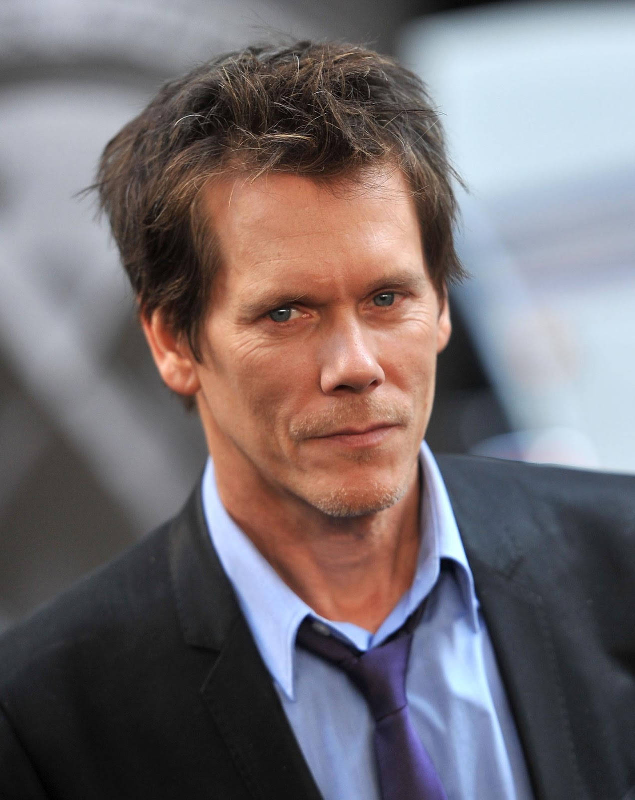 Hollywood Star - Kevin Bacon with Messy Hair Wallpaper