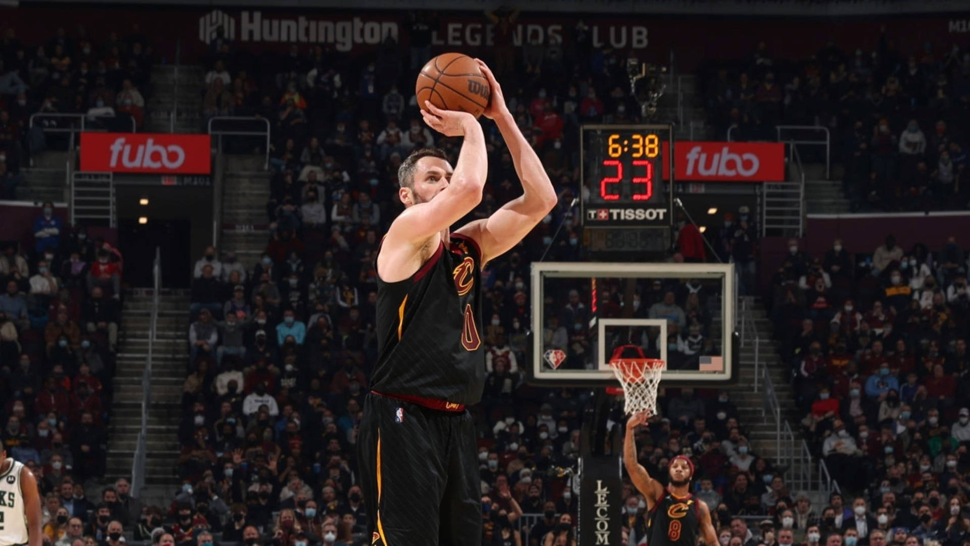 Kevin Love Shooting Three Points