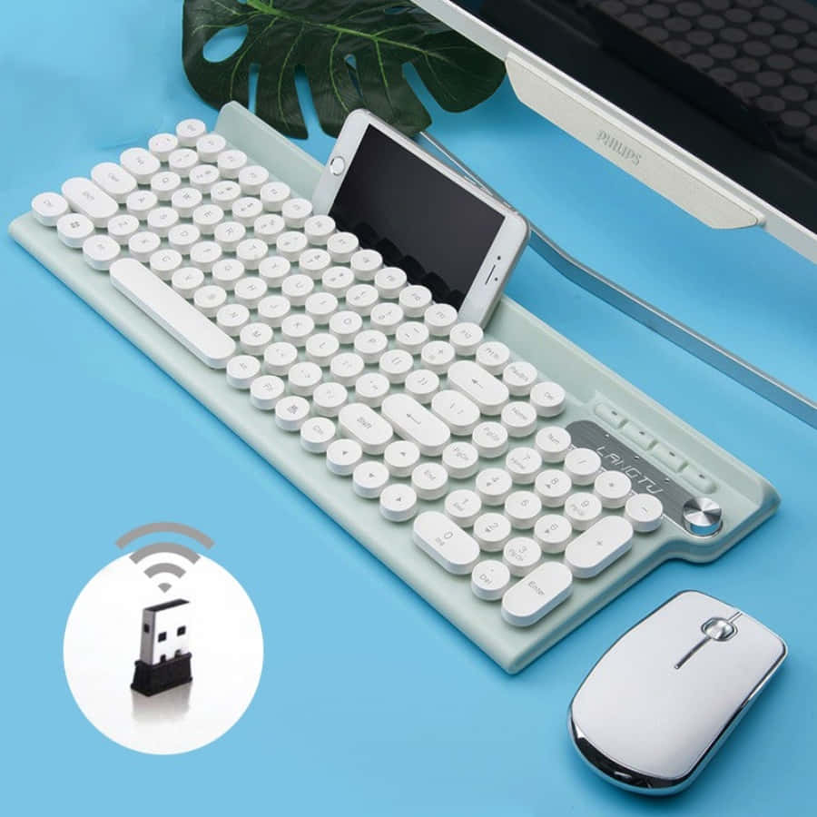 Fremtidener Her: Et Tastatur Designet Til Effektiv Skrivning Og Gaming.