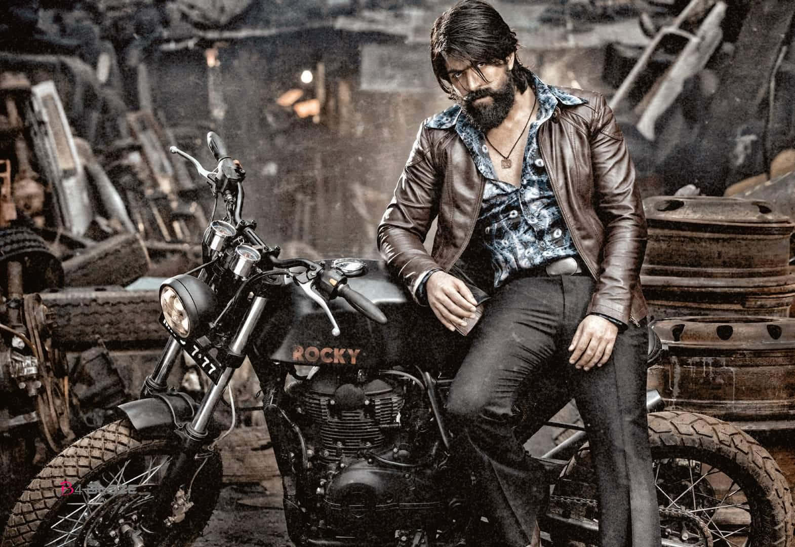 Rocky Bhai Dominates the Scene in KGF Chapter 2
